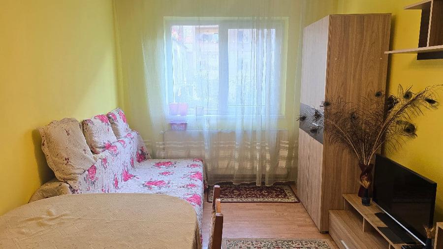 Apartament cu 2 camere semidecomandat în Dacia