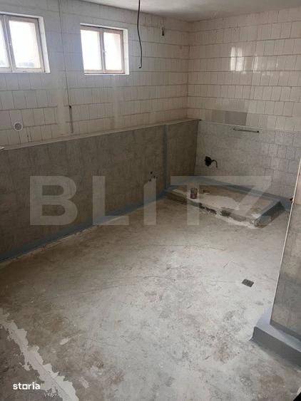 Spațiu comercial, de 200 mp, în Ciupercenii Noi