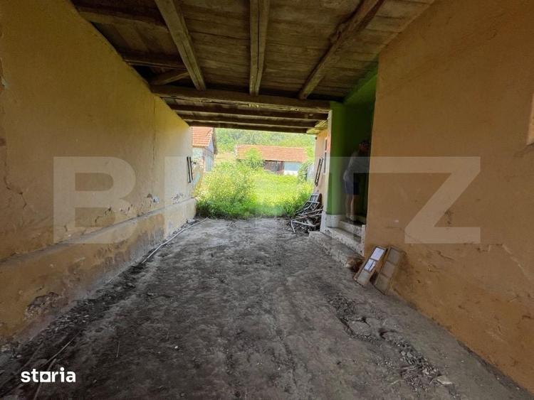 Casă cu 3 camere cu Teren 35000 Mp în Curățele