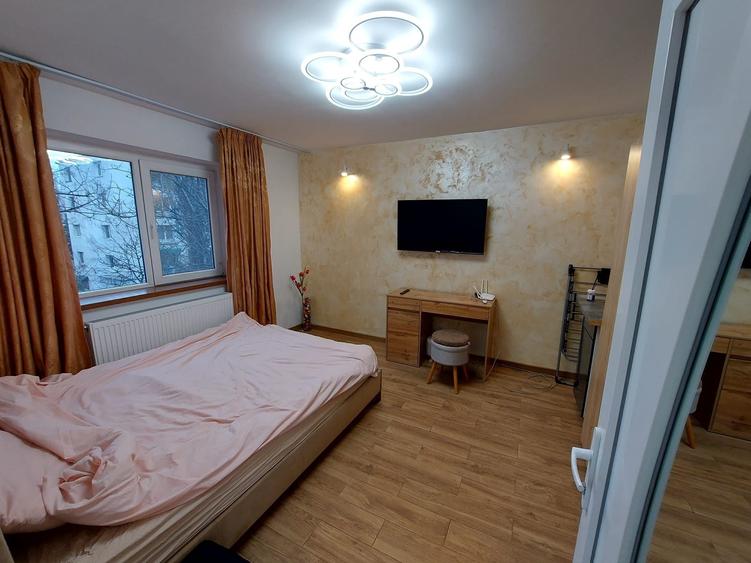 Garsonieră decomandată în Central