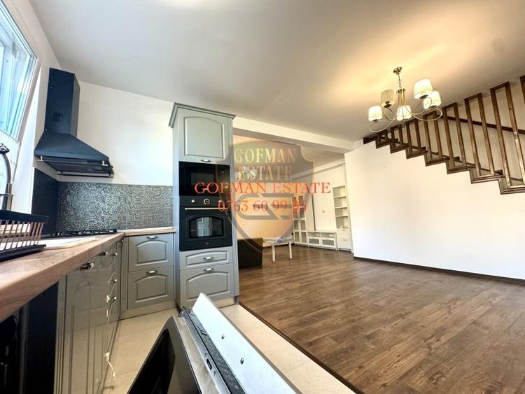 Casă individuală cu 4 camere cu Teren 200 Mp în Mamaia-Sat