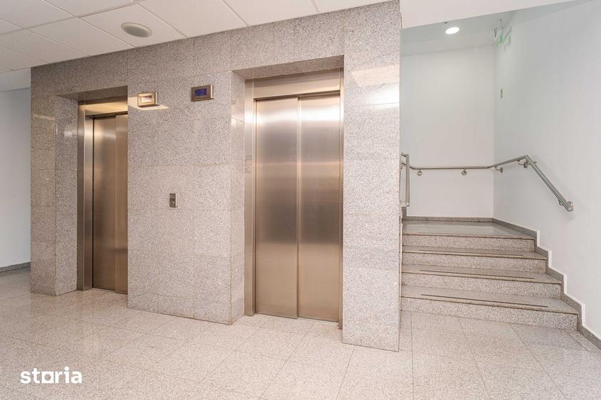 Spațiu comercial, de 120 mp, în Tătărași