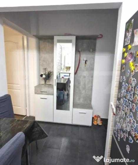 Apartament cu 2 camere semidecomandat în Central