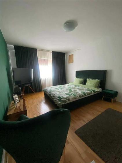 Apartament cu 3 camere decomandat, mobilat în Aviației