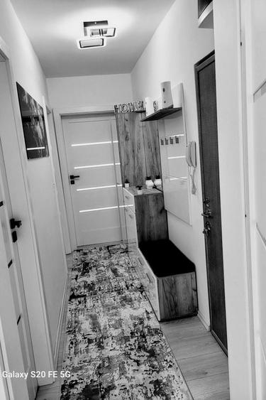 Apartament cu 2 camere decomandat în Lazaret