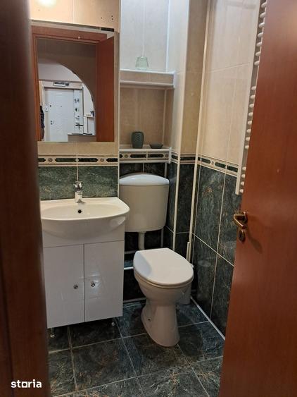 Apartament cu 4 camere în Republicii