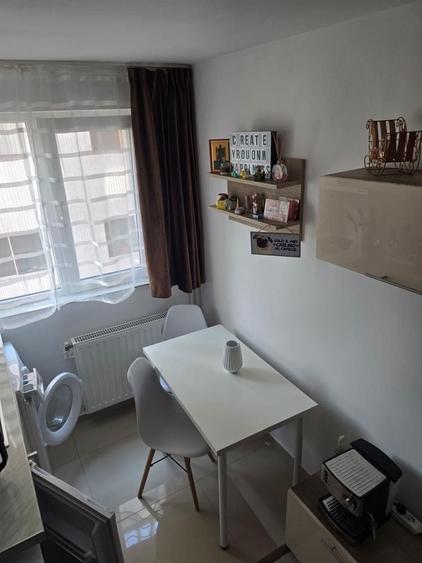 Proprietar vand garsoniera Sector 4, Bucuresti 32.500 euro negociabil - 7