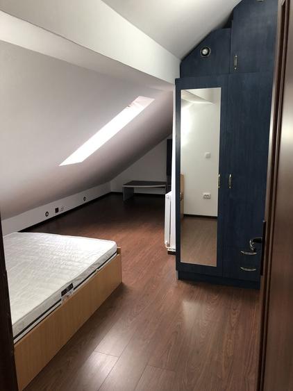 Apartament cu 3 camere decomandat în Zorilor