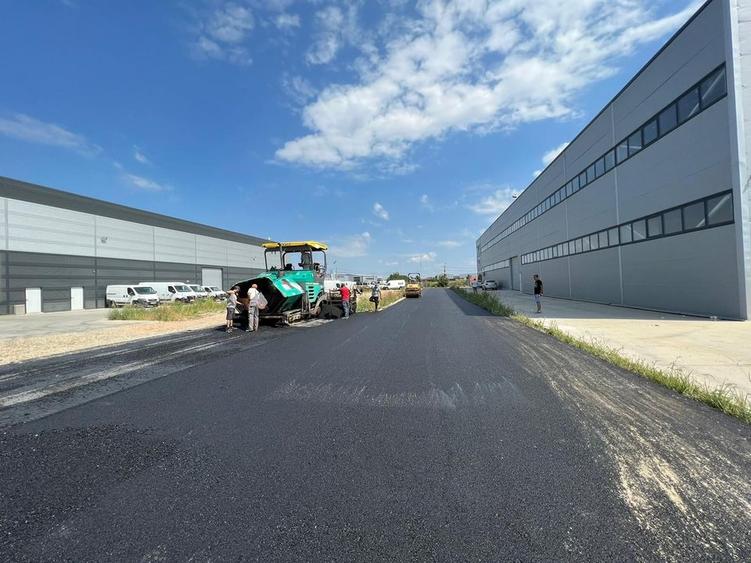 Spațiu industrial, de 550 mp, în Rudeni