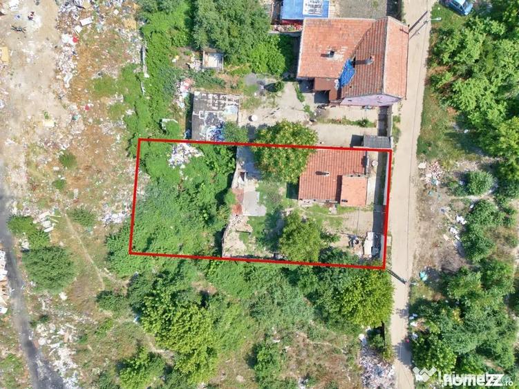 Casă cu 2 camere cu Teren 601 Mp în Central