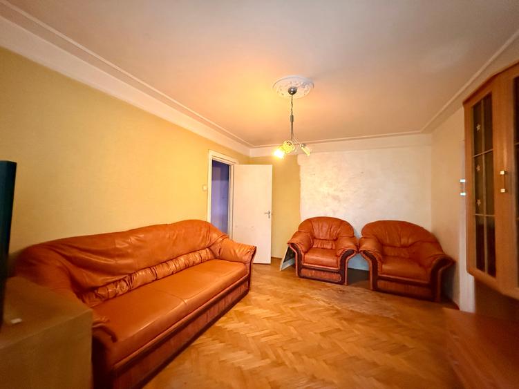 Apartament 2 Podu Ros - 51mp - etaj intermediar - 1