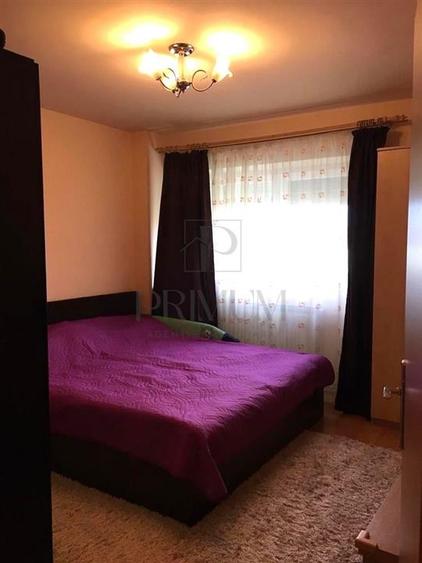 Apartament cu 4 camere decomandat în Simion Bărnuțiu