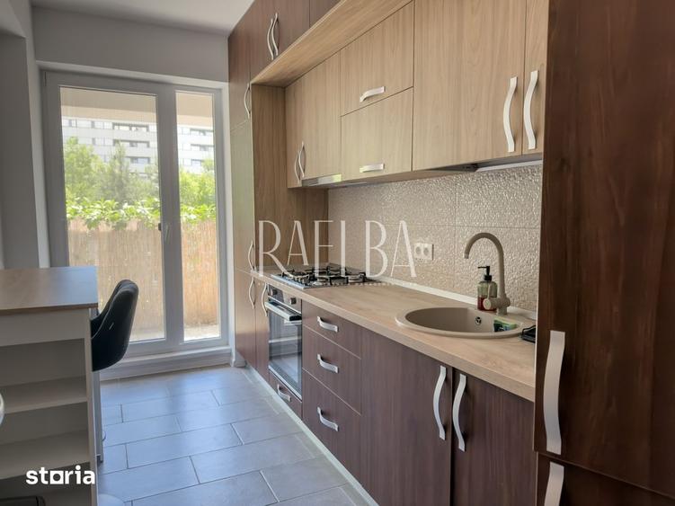 Apartament cu 2 camere, mobilat în Central