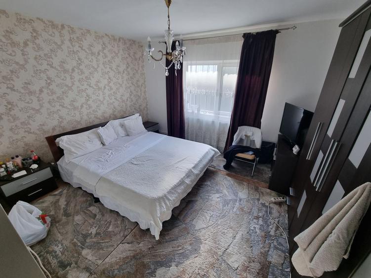 Apartament cu 4 camere decomandat, mobilat în Inel I
