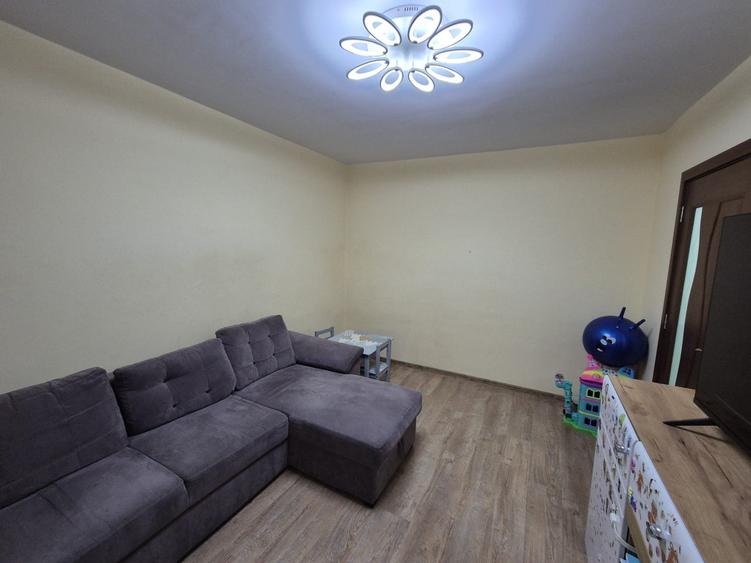 Apartament cu 2 camere decomandat în Ștefan cel Mare