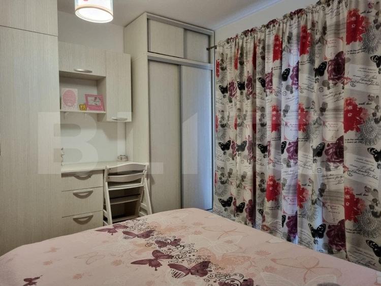 Casă individuală cu 5 camere cu Garaj în Sud