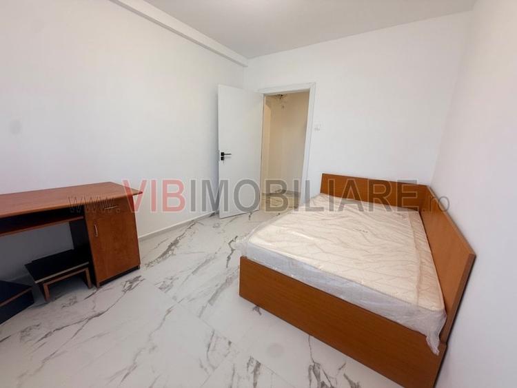 Apartament cu 3 camere decomandat în Banu Manta
