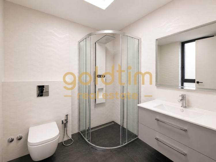 Duplex cu 4 camere cu Canalizare în Voluntari
