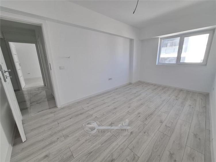 Apartament cu 2 camere decomandat în Galata