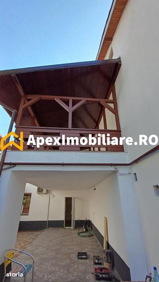 Casă cu 4 camere cu Teren 250 Mp în Domenii