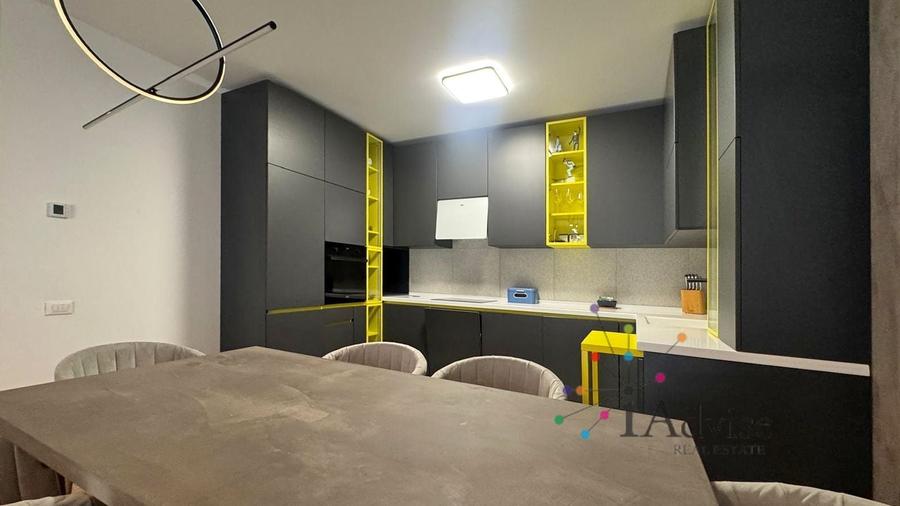 Apartament cu 3 camere în Blumăna