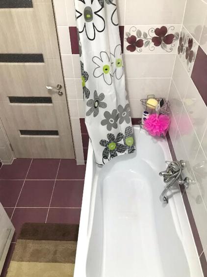 Apartament cu 2 camere decomandat în Valea Adâncă