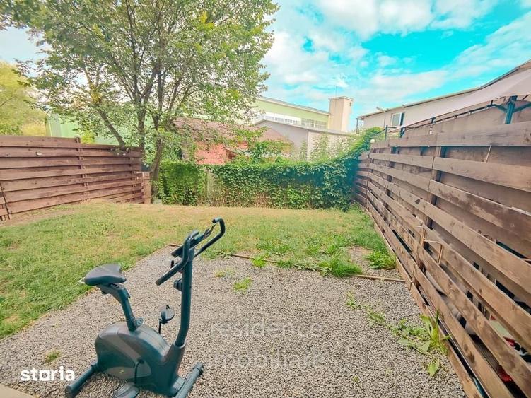 Apartament cu 3 camere semidecomandat în Bulgaria