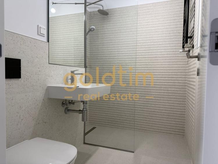 Apartament cu 4 camere decomandat în Floreasca