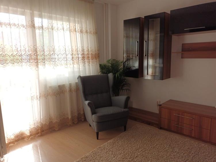 Apartament cu 2 camere decomandat, mobilat în Colentina