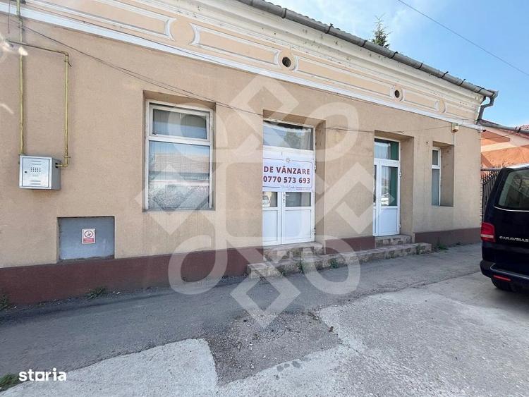 Casă cu 4 camere cu Teren 306 Mp în Central