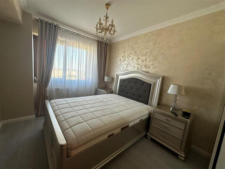 Apartament cu 3 camere decomandat, mobilat în Tătărași
