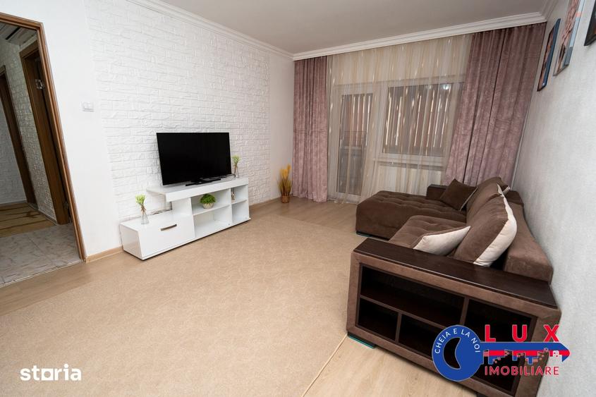 Apartament cu 2 camere decomandat în Babadag
