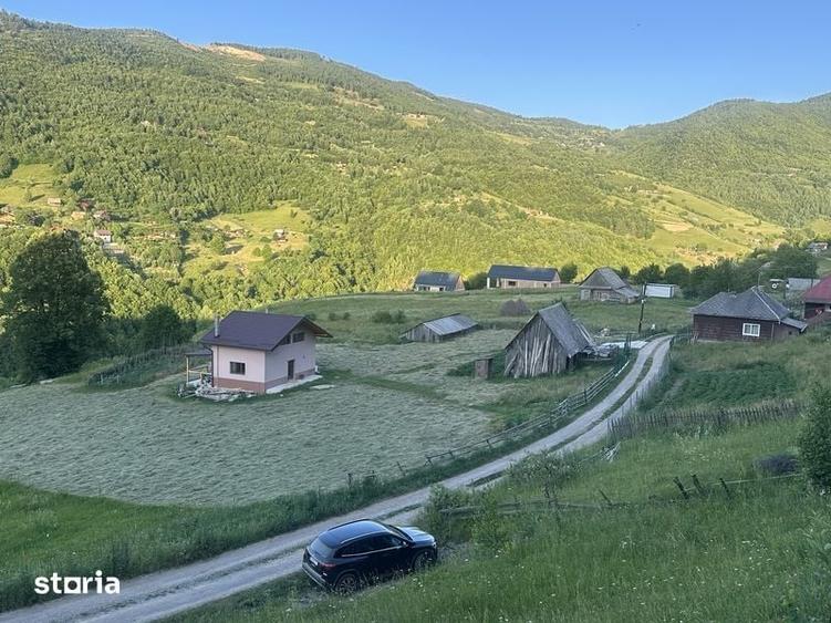 Teren de 2381 mp, în Someșu Rece