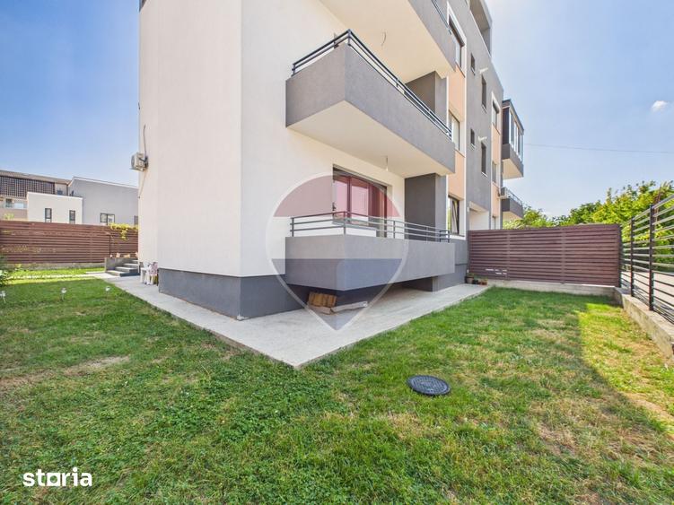 Apartament cu 3 camere decomandat în Sălăjan