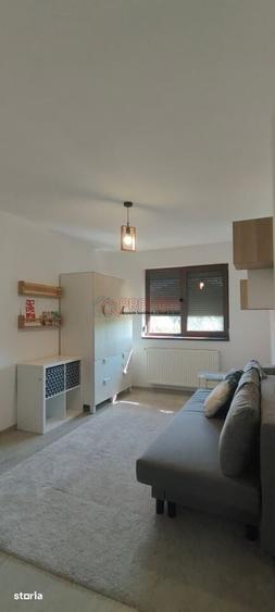 Casă cu 5 camere cu Teren 80 Mp în Central