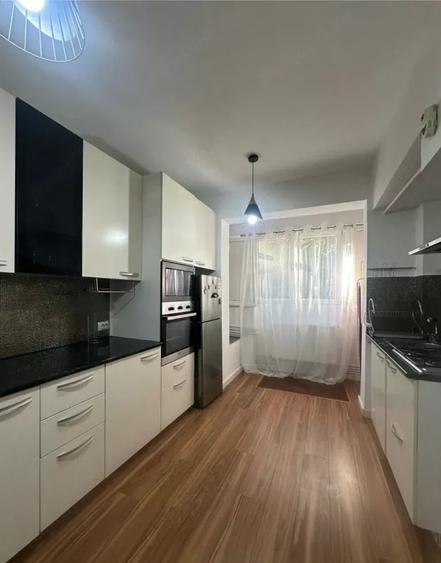 Apartament cu 2 camere semidecomandat, mobilat în Vatra Luminoasă