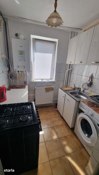 Apartament cu 2 camere decomandat în Gara