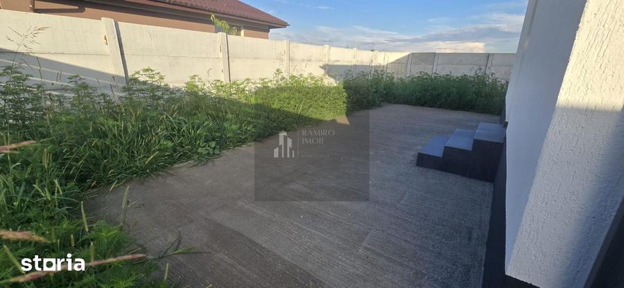 Casă cu 2 camere cu Teren 350 Mp în Central