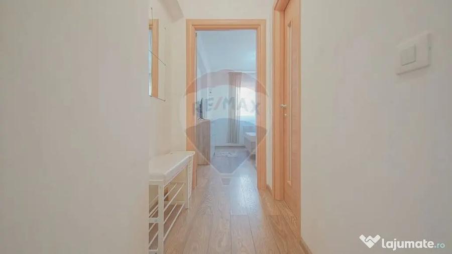 Apartament cu 2 camere decomandat în Central