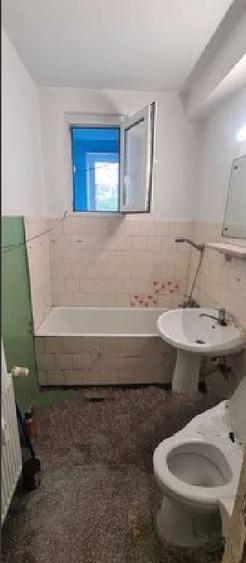 Apartament cu 2 camere semidecomandat în Iancului