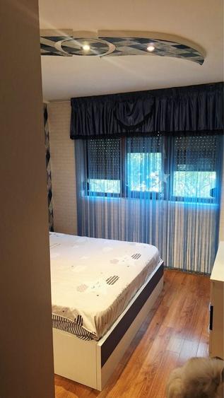 Apartament cu 2 camere semidecomandat în Siret