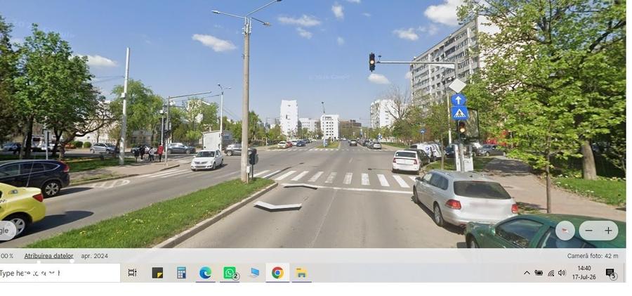 Podu Ros - la bulevard, 3 camere, etaj 1, necesita renovare, - 1