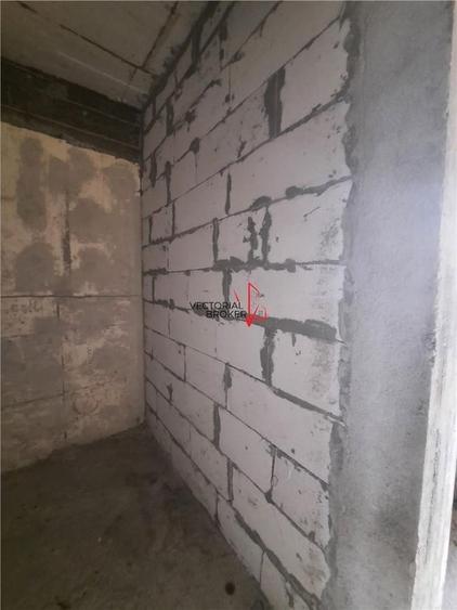 Casă cu 5 camere cu Teren 339 Mp în Pantelimon