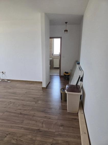 Apartament cu 2 camere semidecomandat în Șagului
