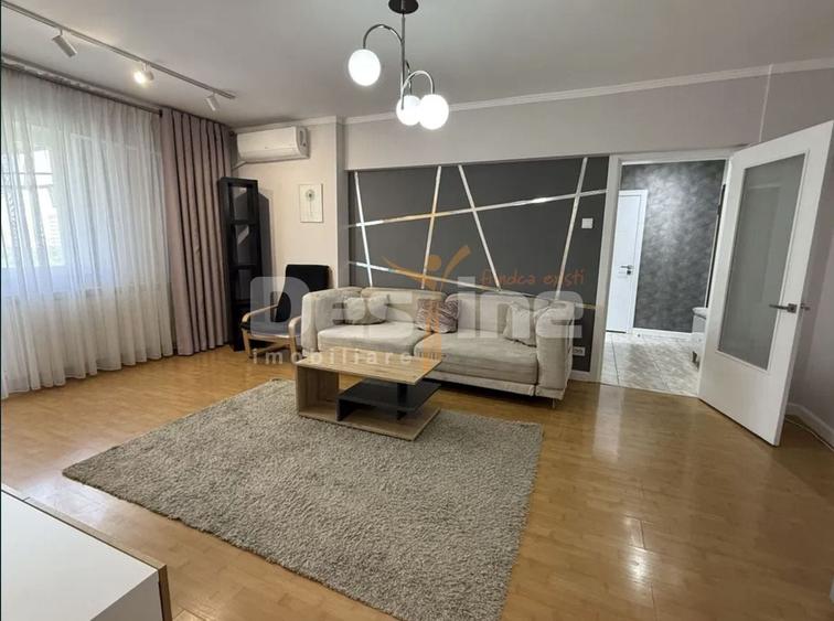 Apartament cu 2 camere semidecomandat, mobilat în Văcăresti — fotografia 1