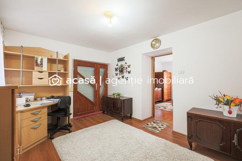 Casă individuală cu 4 camere cu Canalizare în Turnu