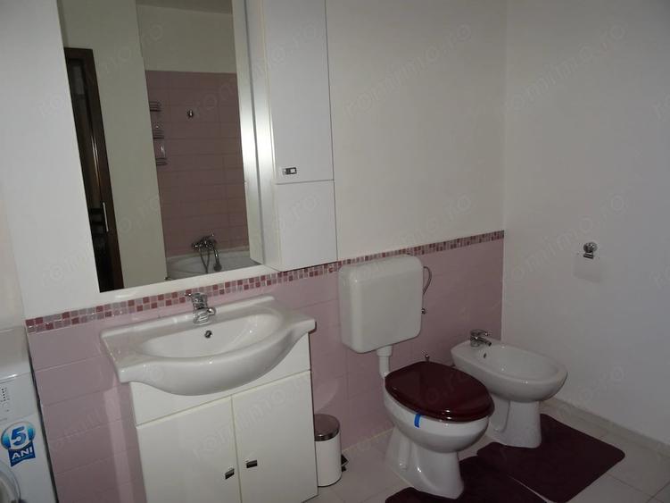Apartament cu 2 camere semidecomandat în P-ța Unirii