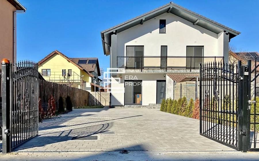 Casă individuală cu 4 camere cu Canalizare în Turnișor