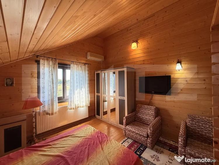 Casă cu 3 camere cu Teren 2200 Mp în Central