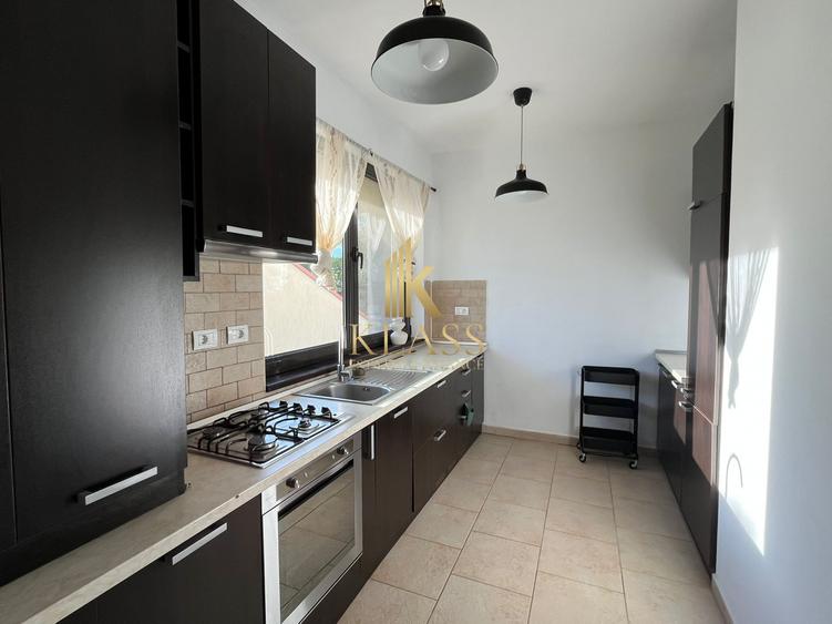 Apartament cu 3 camere decomandat, mobilat în Voluntari